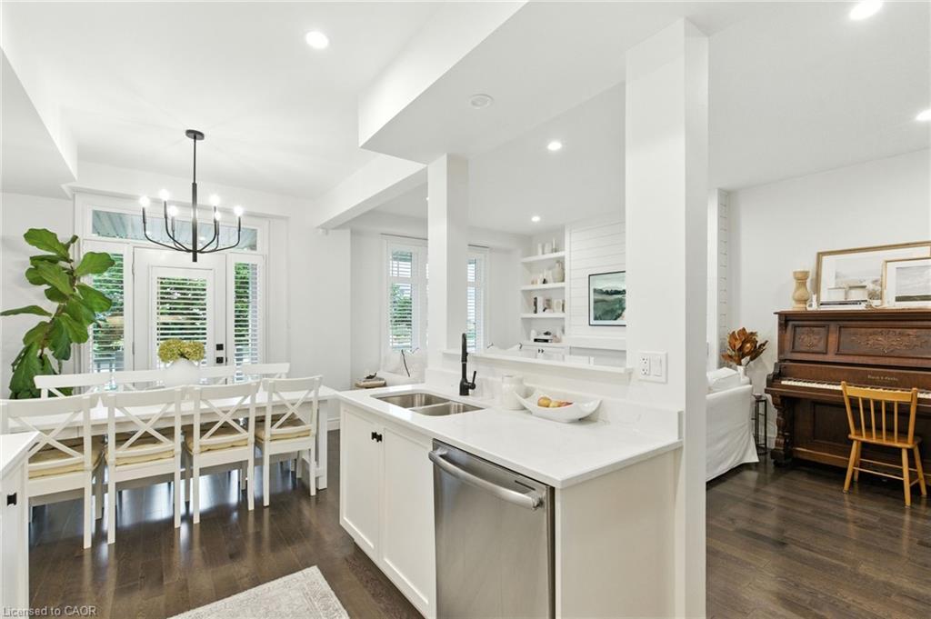 70 Dunrobin Lane, Grimsby, ON - Indoor