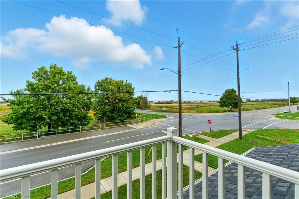 70 Dunrobin Lane, Grimsby, ON - Outdoor With View