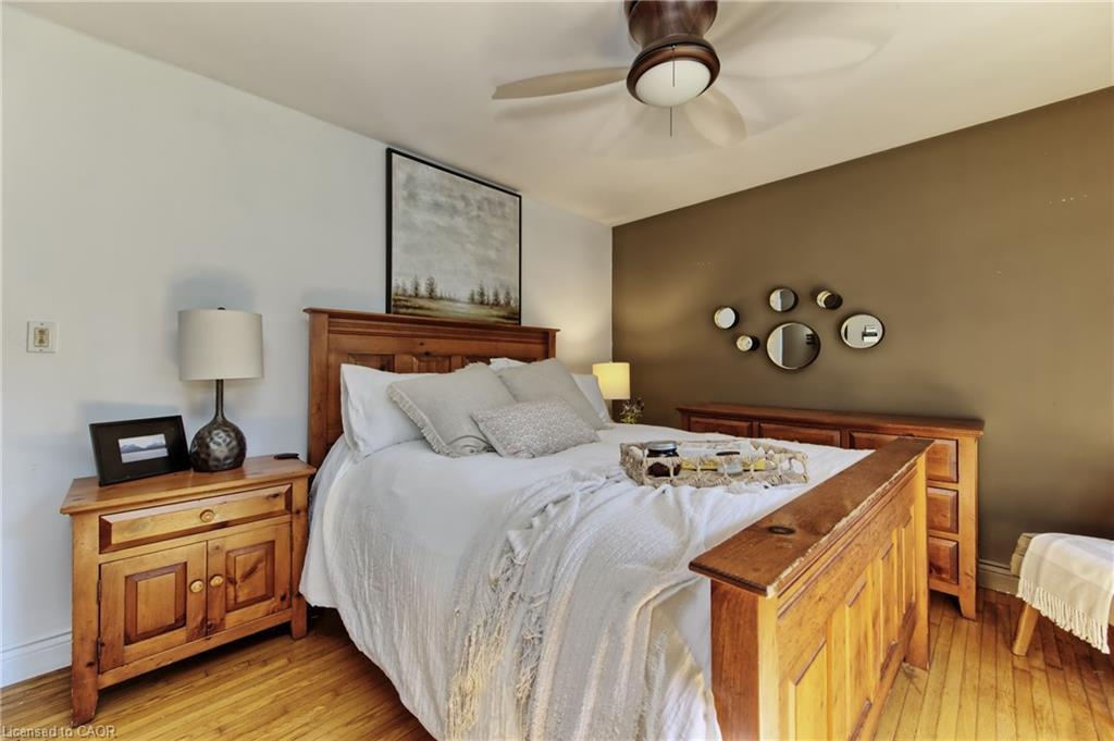 99 Mcbay Road, Brantford, ON - Indoor Photo Showing Bedroom