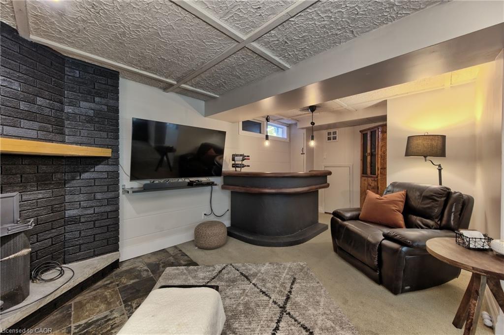 99 Mcbay Road, Brantford, ON - Indoor