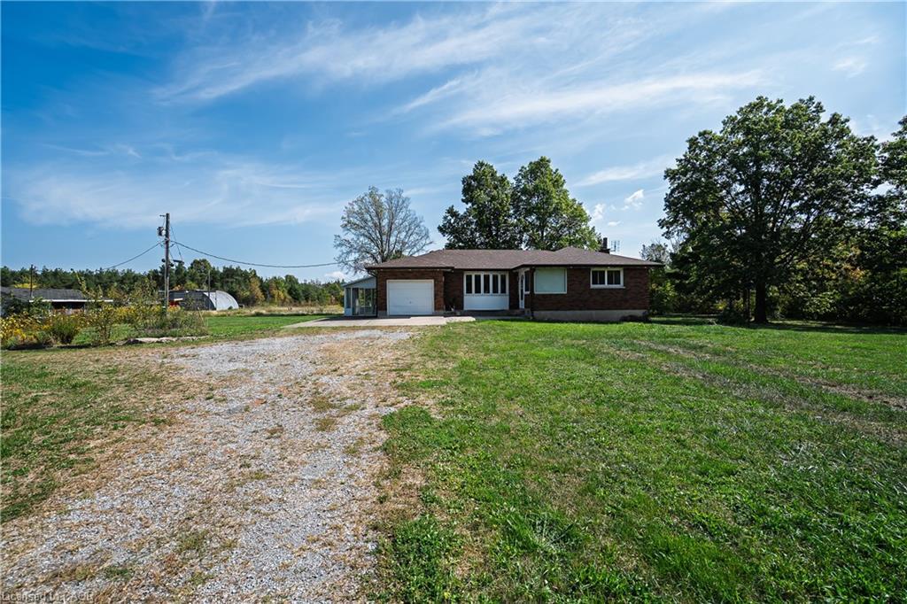 11134 Willodell Road, Niagara Falls, ON - Outdoor