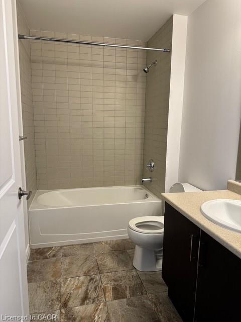 226-5010 Corporate Drive, Burlington, ON - Indoor Photo Showing Bathroom