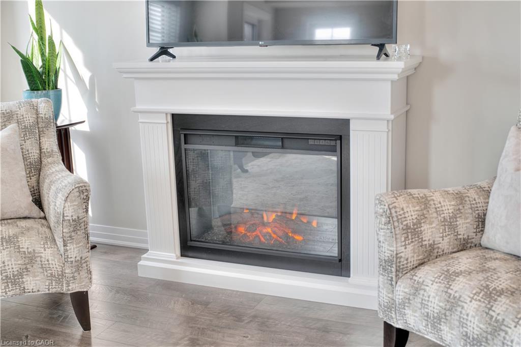 41 Sportsman Hill Street, Kitchener, ON - Indoor Photo Showing Living Room With Fireplace