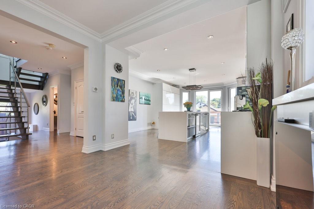 880 6Th Street, Mississauga, ON - Indoor Photo Showing Other Room