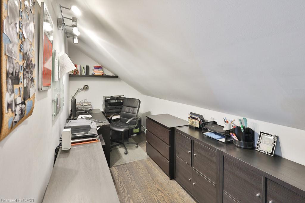 880 6Th Street, Mississauga, ON - Indoor