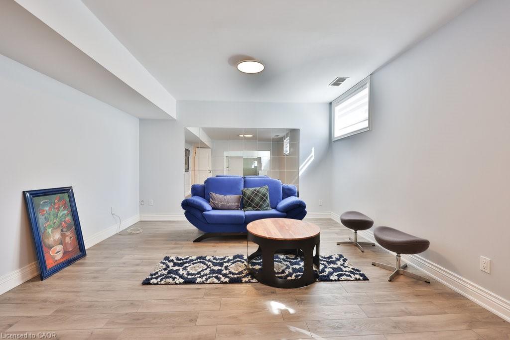 880 6Th Street, Mississauga, ON - Indoor Photo Showing Other Room