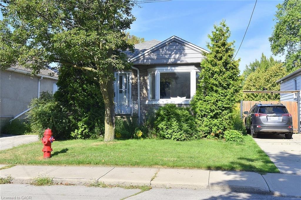 82 East 38Th Street, Hamilton, ON - Outdoor