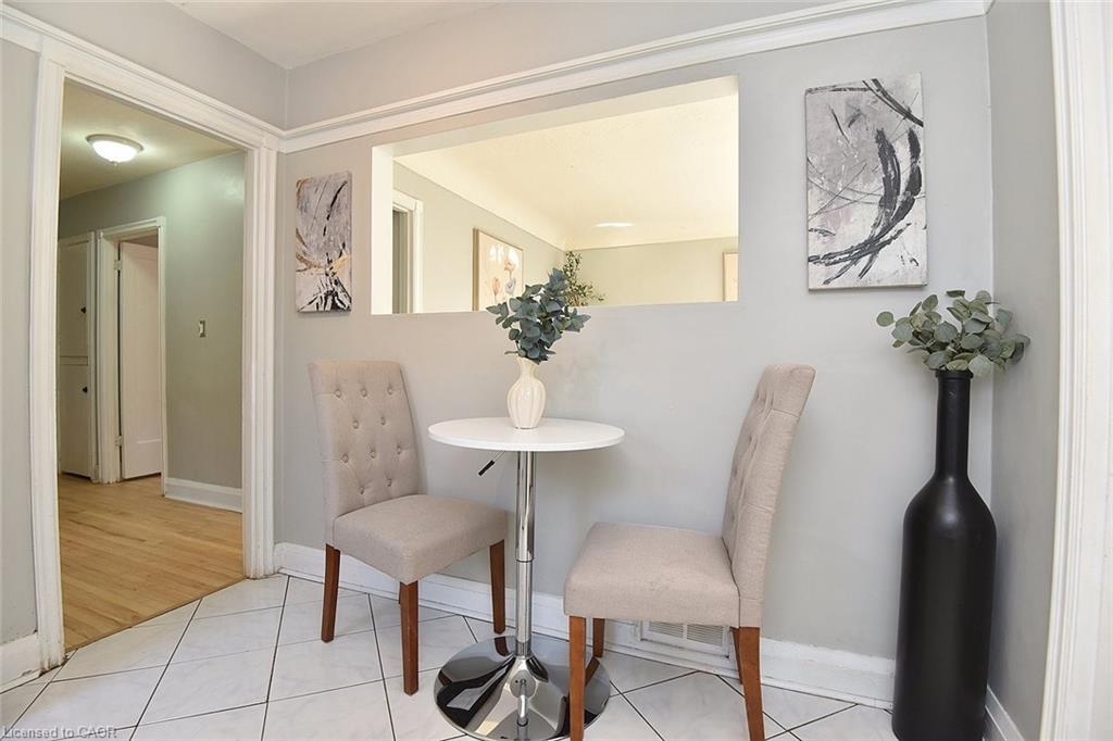 82 East 38Th Street, Hamilton, ON - Indoor