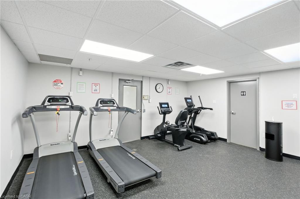 208-1201 North Shore Boulevard E, Burlington, ON - Indoor Photo Showing Gym Room