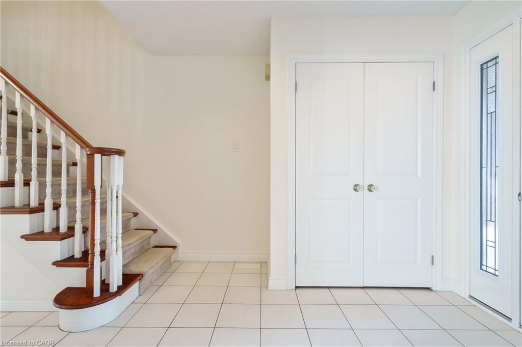 43 Glenayr Street, Hamilton, ON - Indoor Photo Showing Other Room