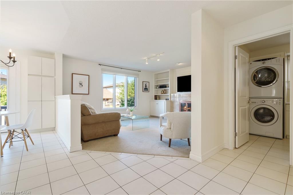 43 Glenayr Street, Hamilton, ON - Indoor