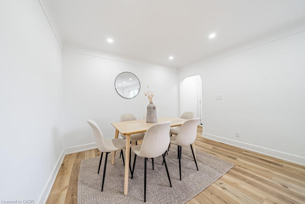 A-14 Woodbine Avenue, St. Catharines, ON - Indoor Photo Showing Dining Room