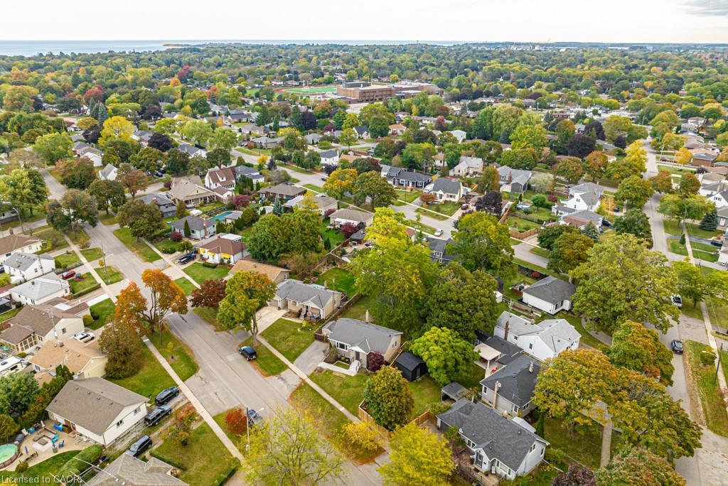 A-14 Woodbine Avenue, St. Catharines, ON - Outdoor With View