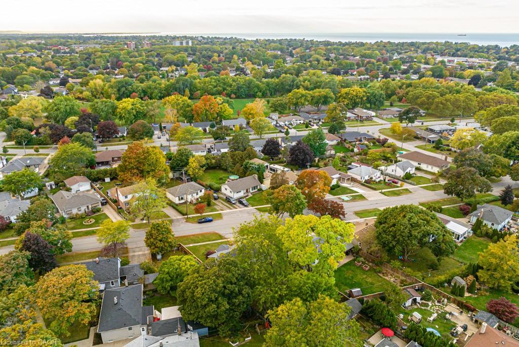 A-14 Woodbine Avenue, St. Catharines, ON - Outdoor With View