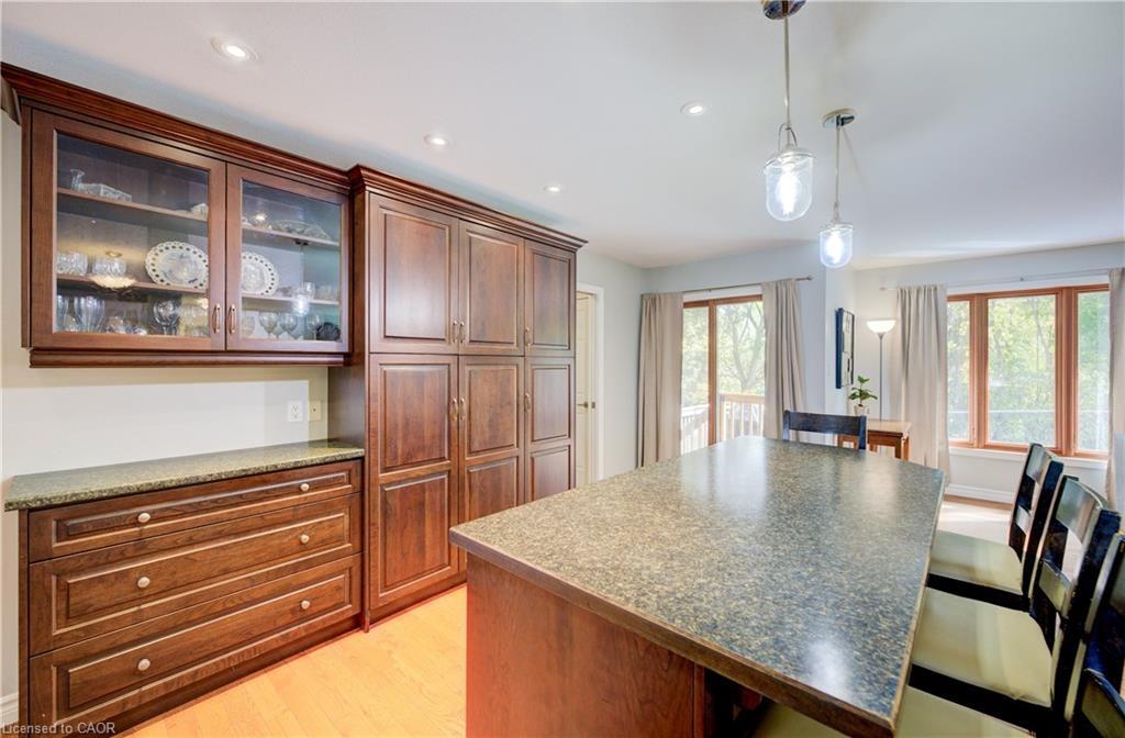 26 Esther Avenue, Cambridge, ON - Indoor Photo Showing Dining Room