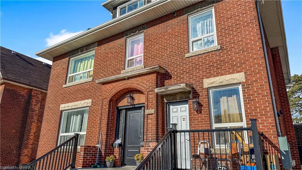 119 Ottawa Street N, Hamilton, ON - Outdoor