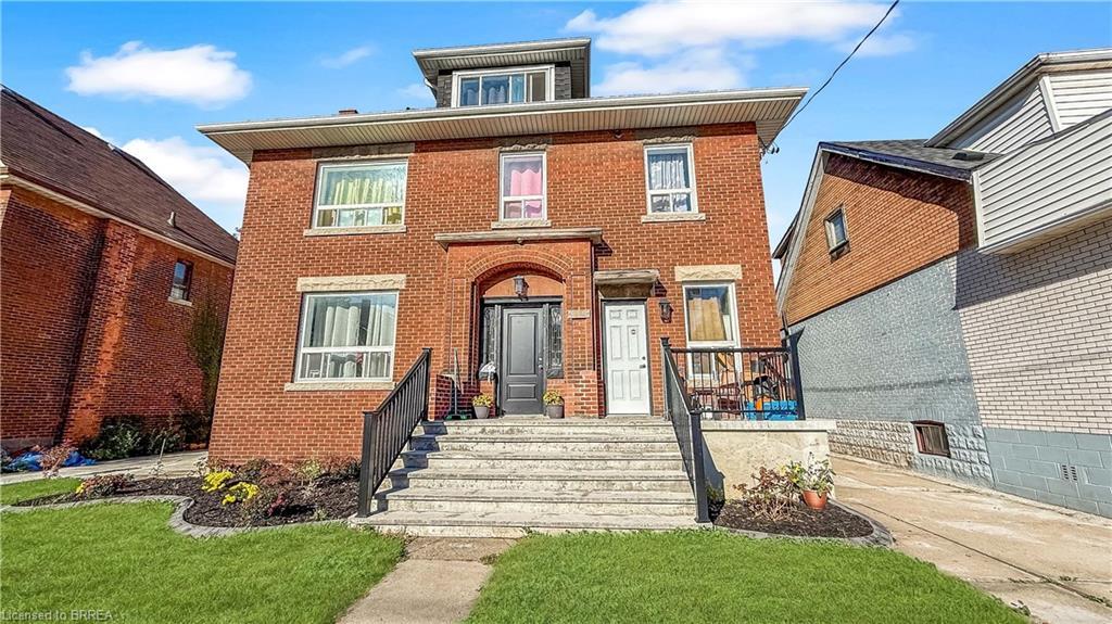 119 Ottawa Street N, Hamilton, ON - Outdoor
