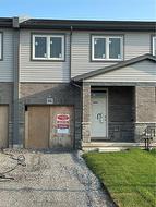 85 Elvira Way Thorold, ON L2V 0M7