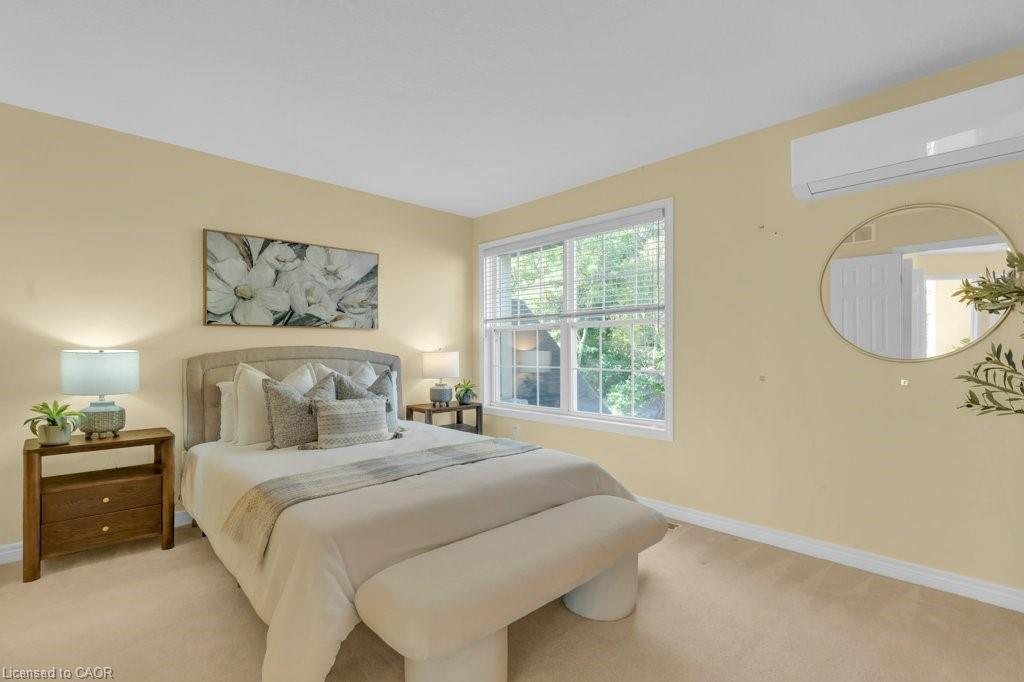 589 Winterburg Walk, Waterloo, ON - Indoor Photo Showing Bedroom