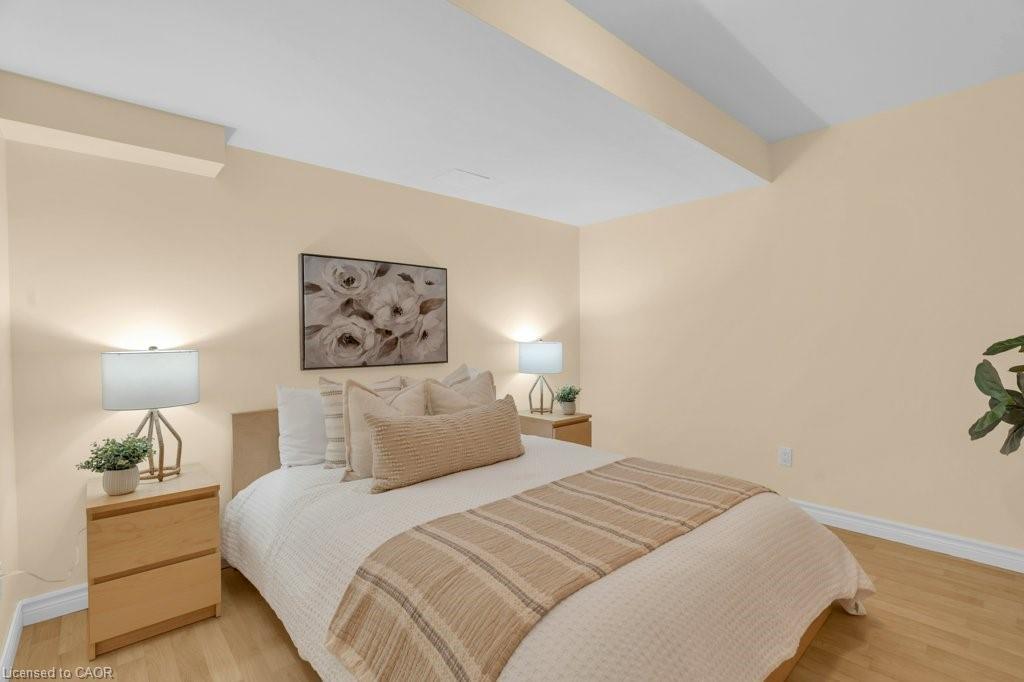 589 Winterburg Walk, Waterloo, ON - Indoor Photo Showing Bedroom