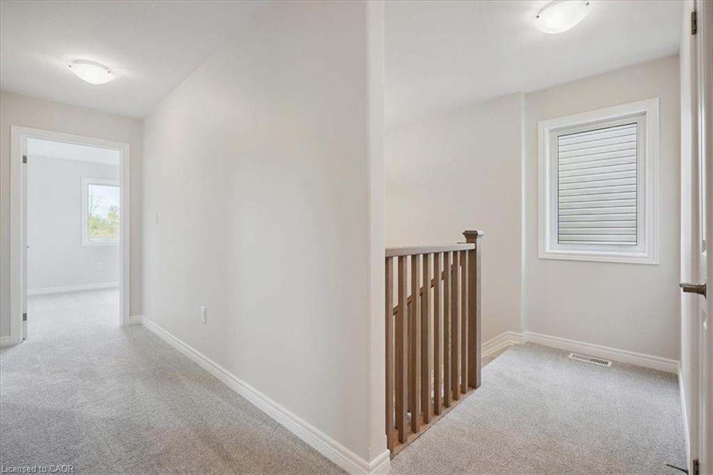 52 Wilson Drive, Thorold, ON - Indoor Photo Showing Other Room