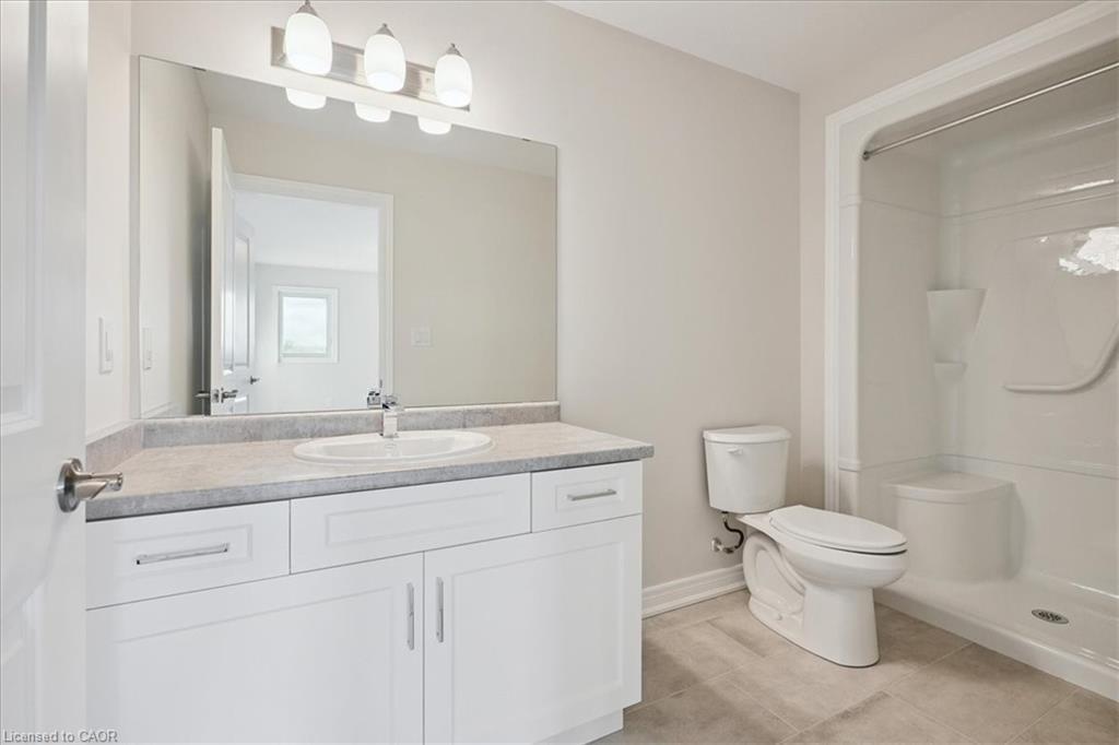52 Wilson Drive, Thorold, ON - Indoor Photo Showing Bathroom