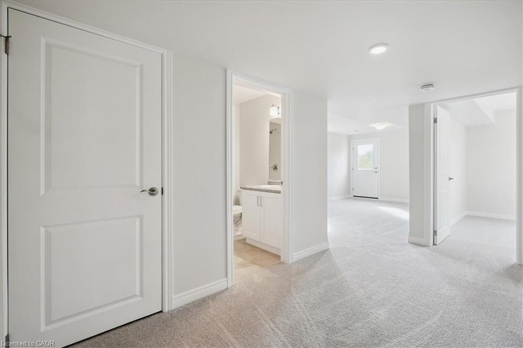 52 Wilson Drive, Thorold, ON - Indoor Photo Showing Other Room