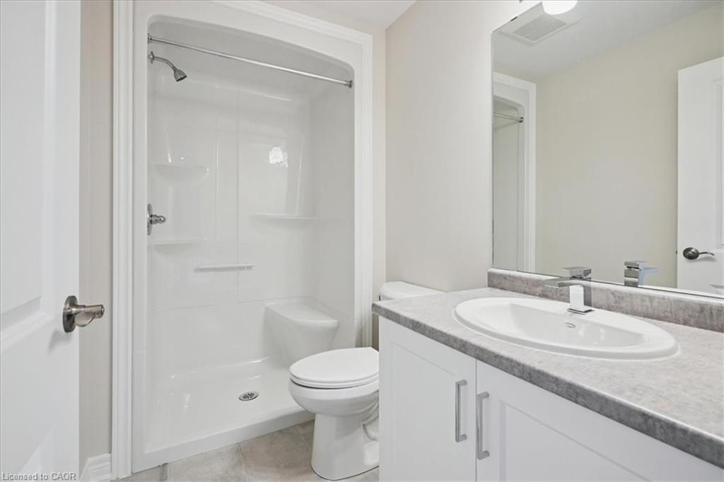 52 Wilson Drive, Thorold, ON - Indoor Photo Showing Bathroom