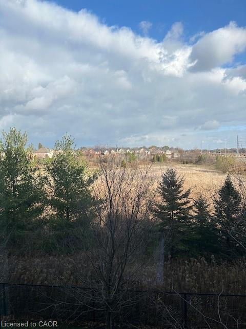 211-5327 Upper Middle Road, Burlington, ON - Outdoor With View