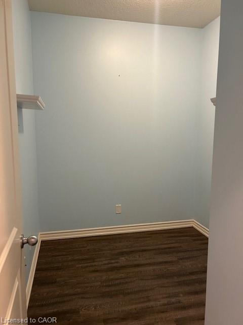 211-5327 Upper Middle Road, Burlington, ON - Indoor Photo Showing Other Room
