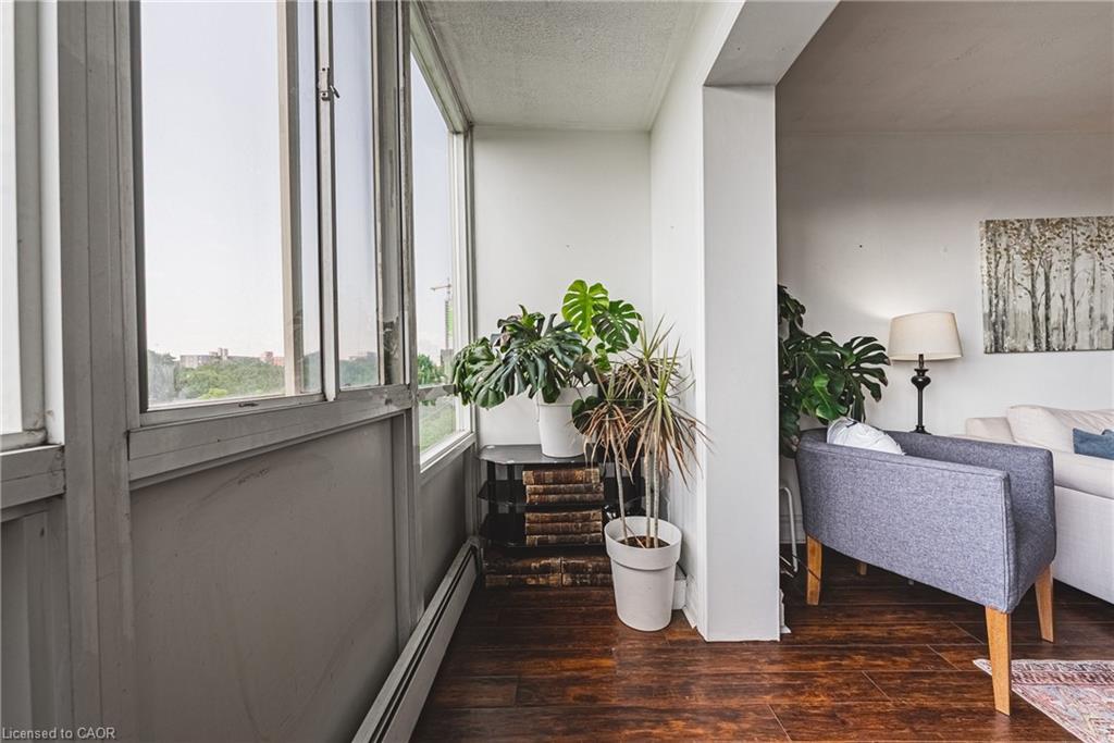 606-101 Queen Street S, Hamilton, ON - Indoor Photo Showing Other Room