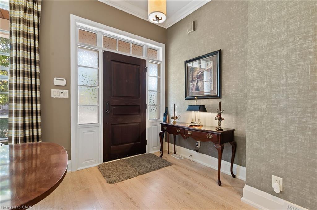 52 Garrison Village Drive, Niagara-On-The-Lake, ON - Indoor Photo Showing Other Room