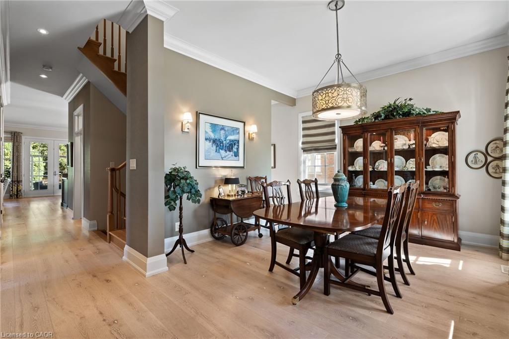 52 Garrison Village Drive, Niagara-On-The-Lake, ON - Indoor Photo Showing Dining Room