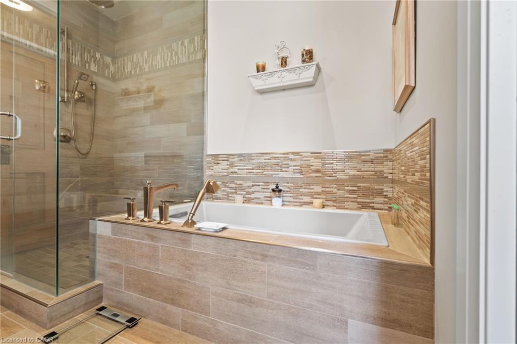 52 Garrison Village Drive, Niagara-On-The-Lake, ON - Indoor Photo Showing Bathroom