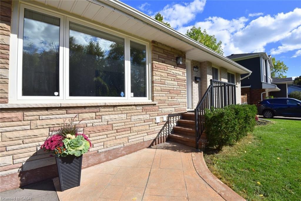 405 Erindale Drive, Burlington, ON - Outdoor With Exterior