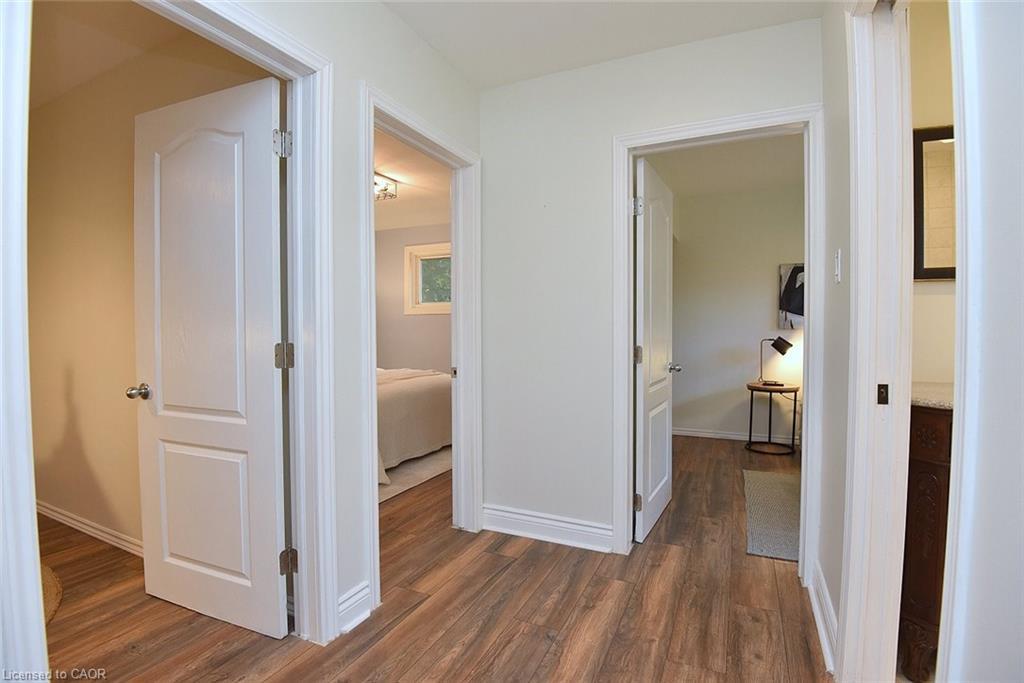 405 Erindale Drive, Burlington, ON - Indoor Photo Showing Other Room