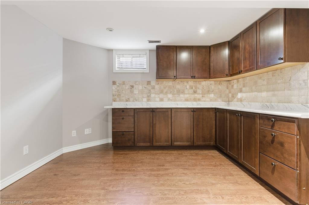 213 Dorchester Drive, Grimsby, ON - Indoor