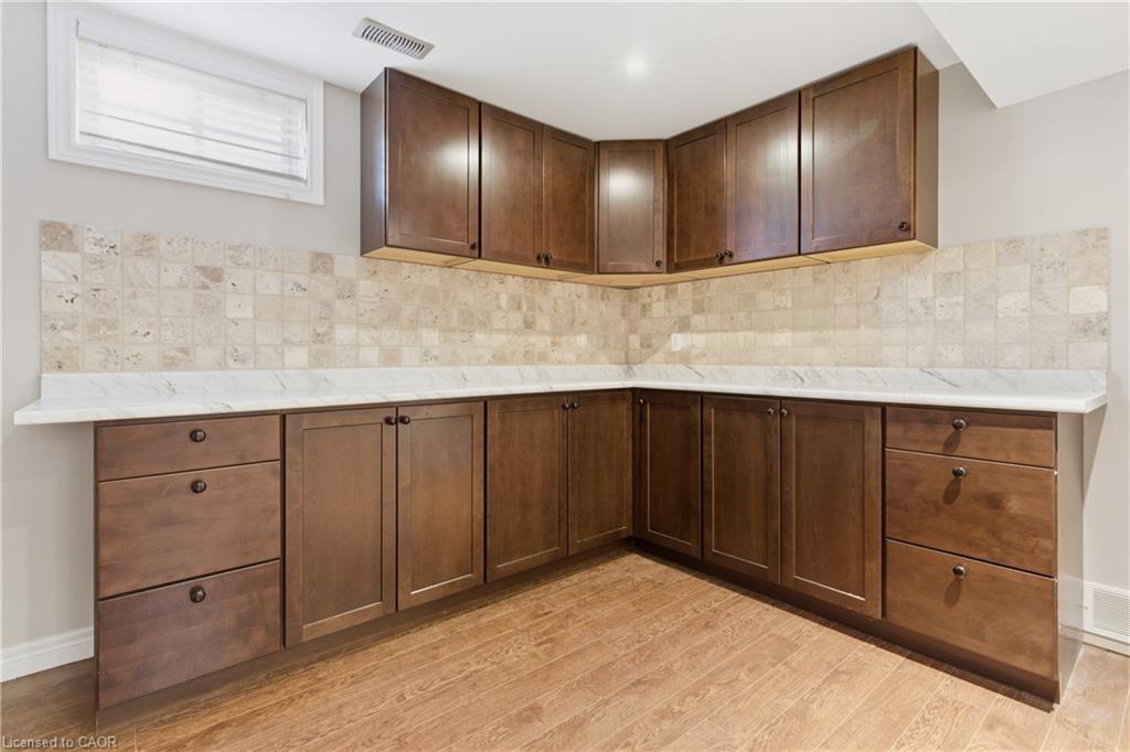 213 Dorchester Drive, Grimsby, ON - Indoor