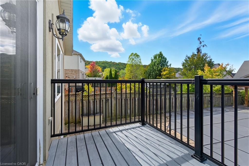 213 Dorchester Drive, Grimsby, ON - Outdoor