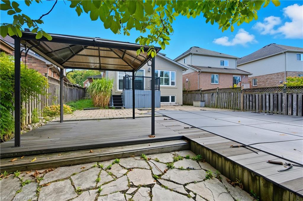 213 Dorchester Drive, Grimsby, ON - Outdoor