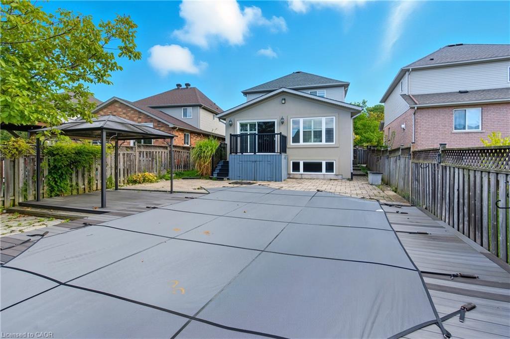 213 Dorchester Drive, Grimsby, ON - Outdoor