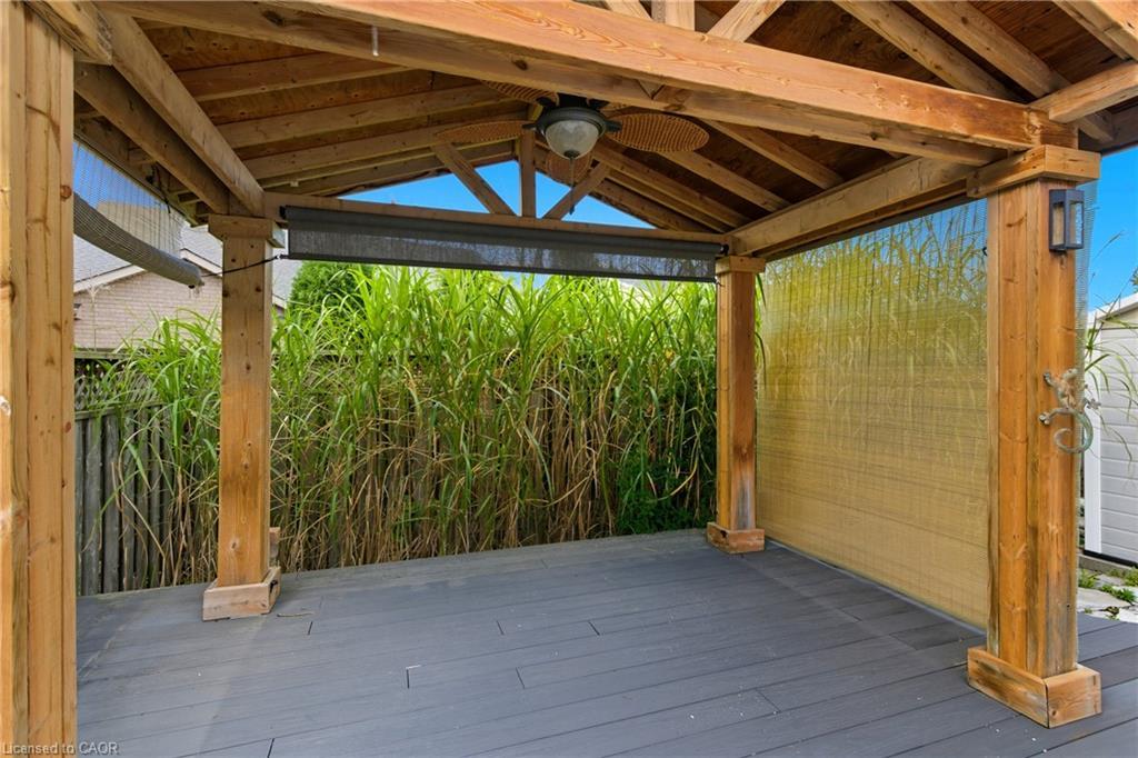 213 Dorchester Drive, Grimsby, ON - Outdoor With Deck Patio Veranda With Exterior