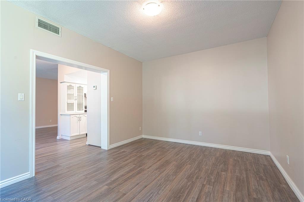 105-200 Limeridge Road W, Hamilton, ON - Indoor Photo Showing Other Room