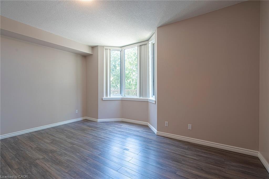105-200 Limeridge Road W, Hamilton, ON - Indoor Photo Showing Other Room