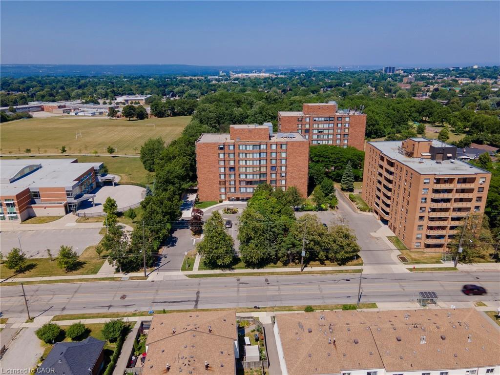 105-200 Limeridge Road W, Hamilton, ON - Outdoor With View