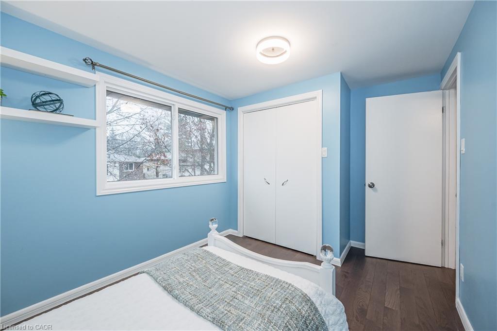 236 Ironwood Road, Guelph, ON - Indoor