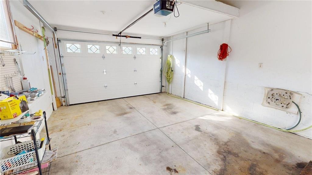 140 Donn Avenue, Hamilton, ON - Indoor Photo Showing Garage