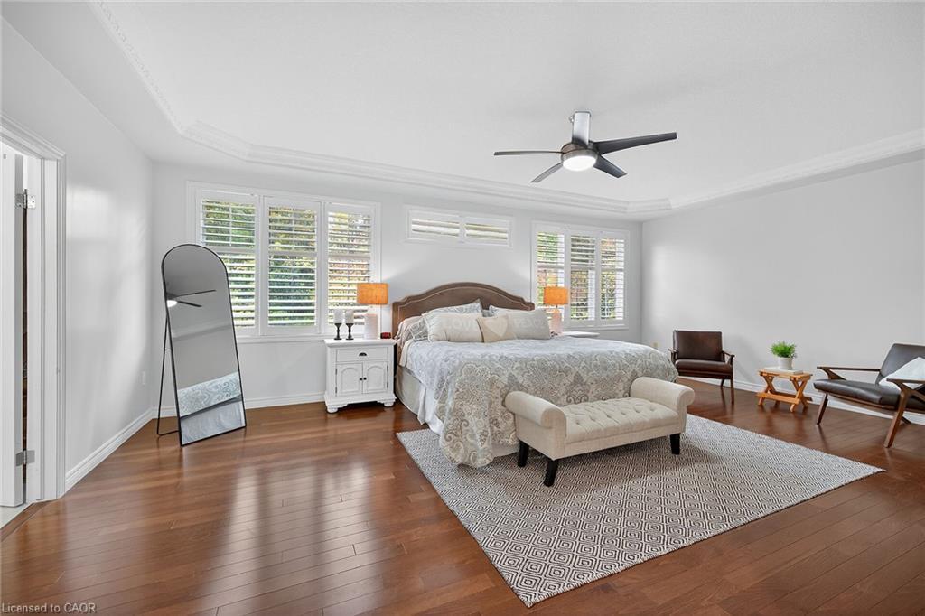 248 Cloverleaf Drive, Ancaster, ON - Indoor Photo Showing Bedroom