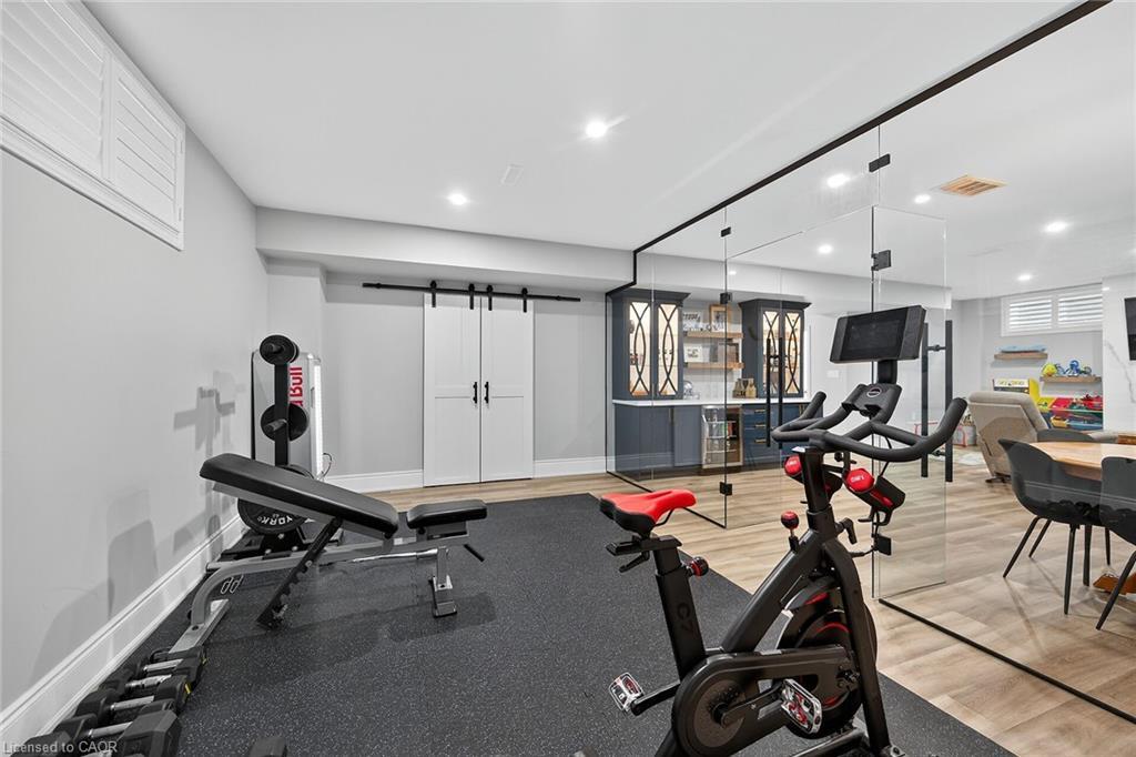 248 Cloverleaf Drive, Ancaster, ON - Indoor Photo Showing Gym Room