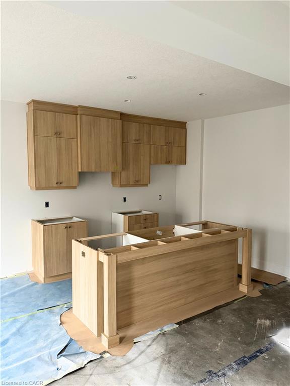 123 Maple Street, Drayton, ON - Indoor